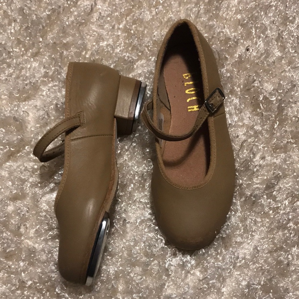 Top shoes